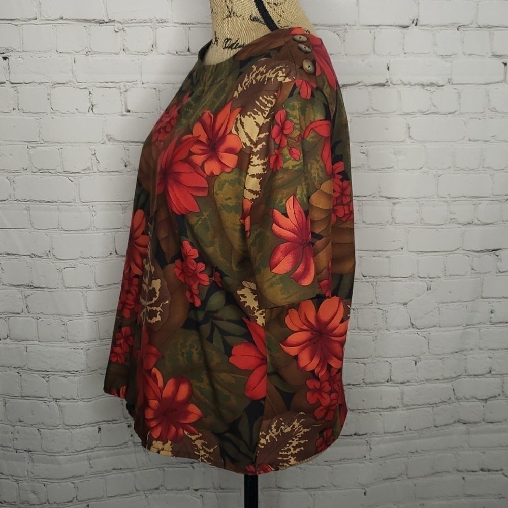 Vintage Hibiscus Tropical Flower Top Colorful - Picture 5 of 9